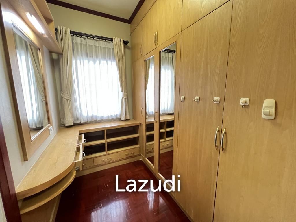 บ้าน 2 ชั้นให้เช่า 4 ห้องนอนในโครงการกุลพันธ์วิล เชียงราย