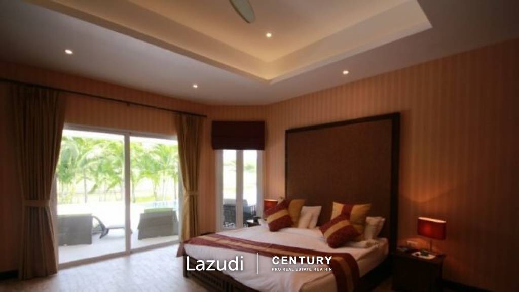 BLACK MOUNTAIN : Luxury 3 Bed Pool Villa