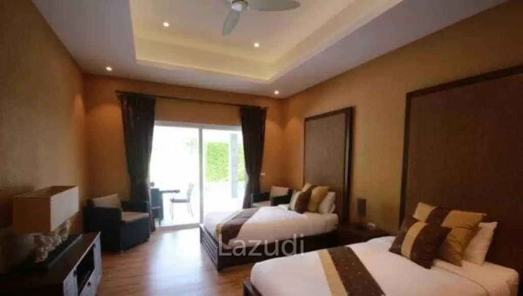 BLACK MOUNTAIN : Luxury 3 Bed Pool Villa