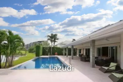 BLACK MOUNTAIN : Luxury 3 Bed Pool Villa