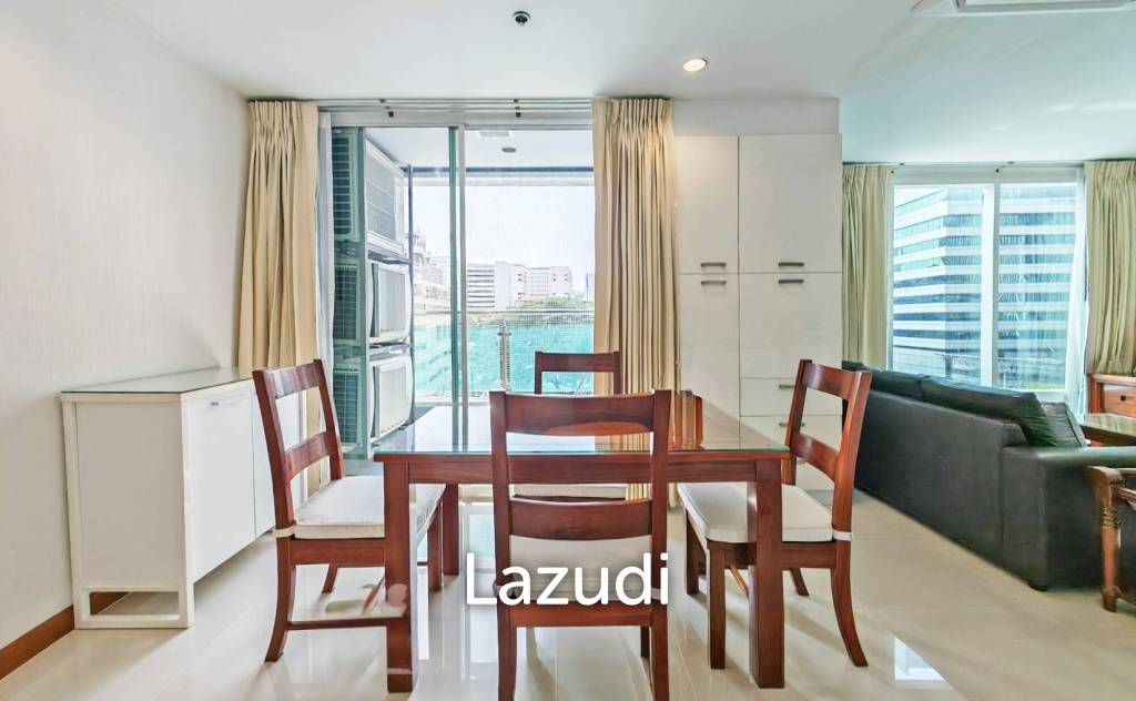 67 sqm condo Sukhumvit Living Town 2 bedroom in Khlong Toei Nuea Bangkok