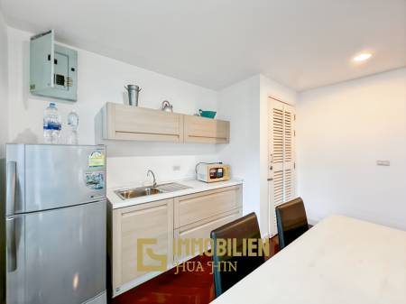 คอนโดขนาดใหญ่ 2 ห้องนอน บ้านสรวลริมทราย หัวหิน ฟรีโอน