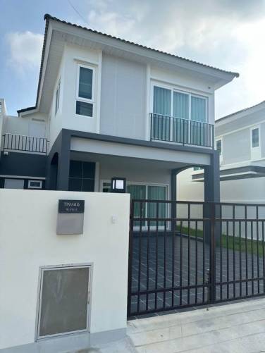 3-Bedroom House For Rent At Supalai Belle Vichit, Phuket 3-Bedroom House For Rent At Supalai Belle Vichit, Phuket