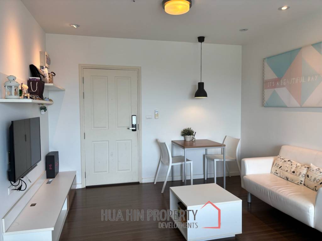 Luxurious High-Rise Condo in Hua Hin Baan Kiang Fah