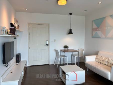Luxurious High-Rise Condo in Hua Hin Baan Kiang Fah
