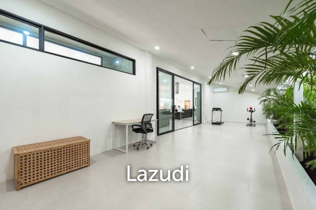 Newly renovated modern 4-bedroom villa for rent in Rawai