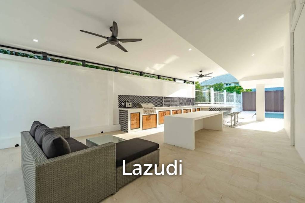 Newly renovated modern 4-bedroom villa for rent in Rawai