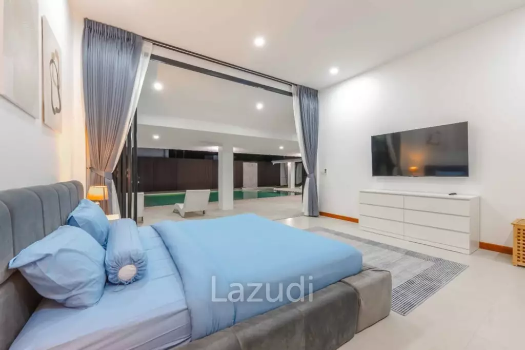 Newly renovated modern 4-bedroom villa for rent in Rawai