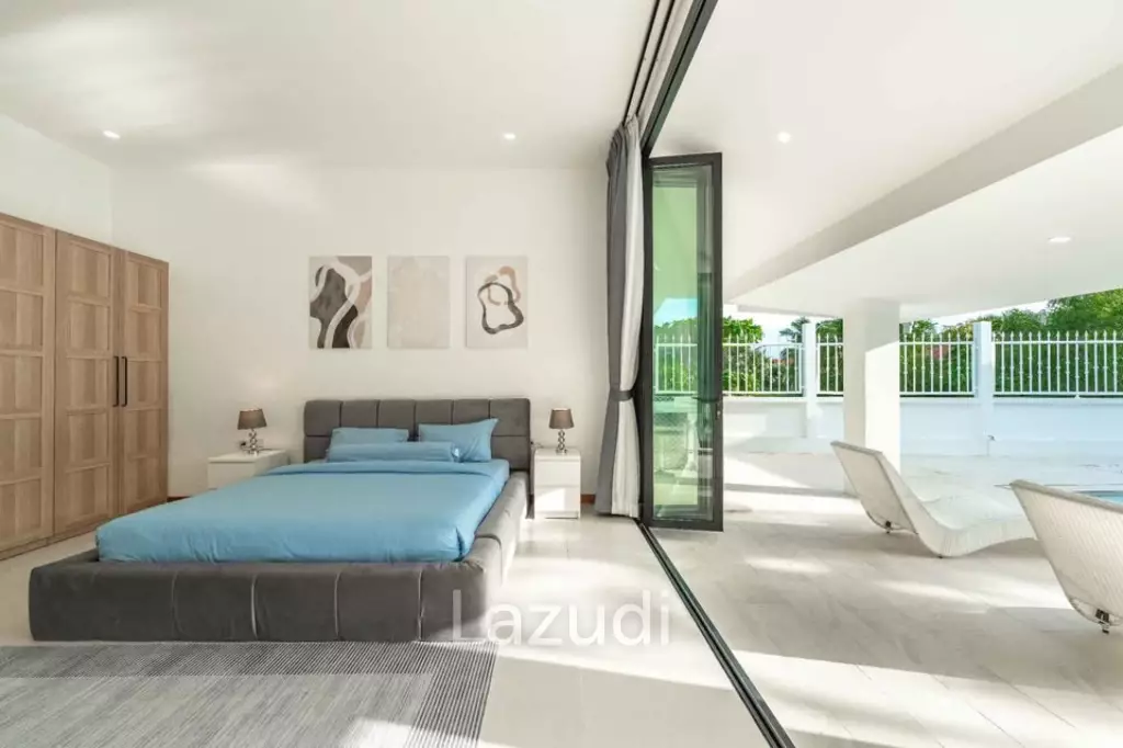 Newly renovated modern 4-bedroom villa for rent in Rawai