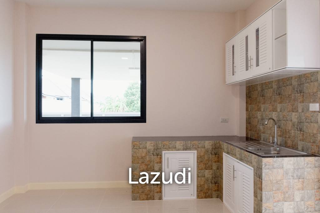 BAAN RAK 4 : 3 Bed Villa corner plot