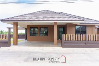 BAAN RAK 4 : 3 Bed Villa corner plot