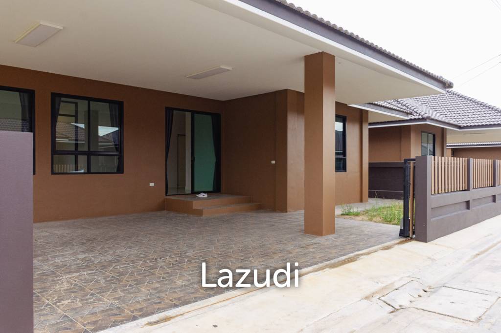 BAAN RAK 4 : 3 Bed Villa corner plot