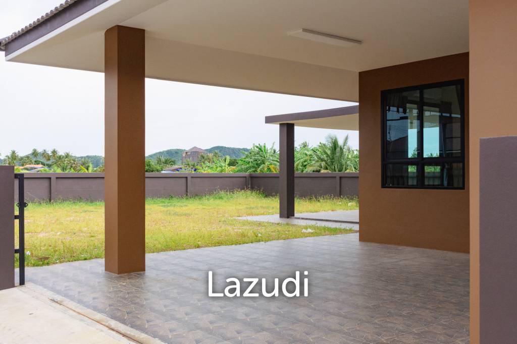 BAAN RAK 4 : 3 Bed Villa corner plot