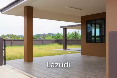 BAAN RAK 4 : 3 Bed Villa corner plot
