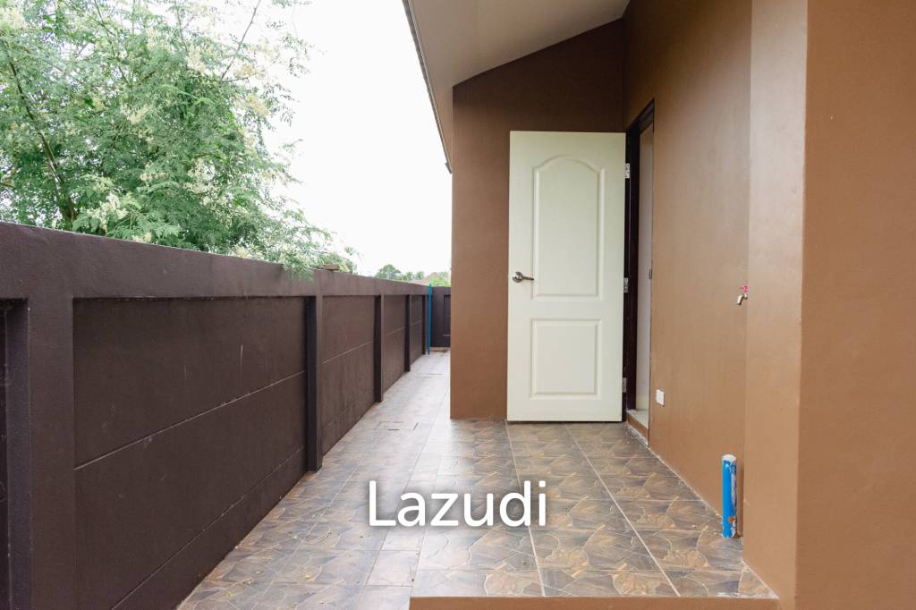 BAAN RAK 4 : 3 Bed Villa corner plot