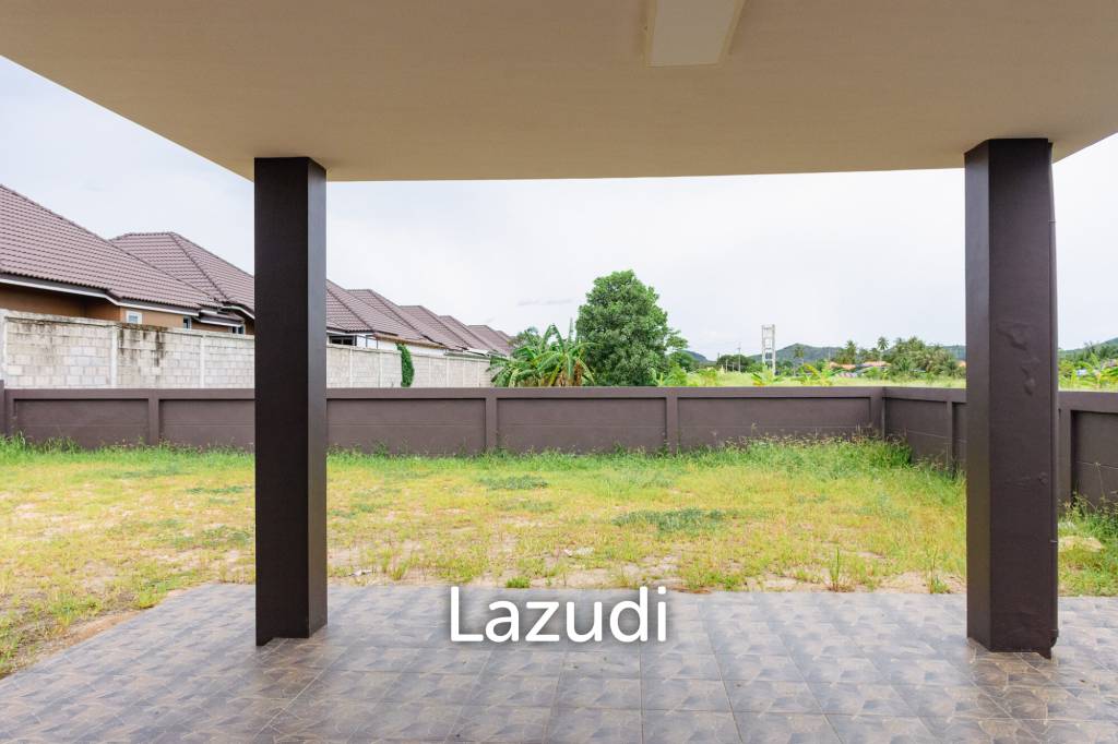 BAAN RAK 4 : 3 Bed Villa corner plot