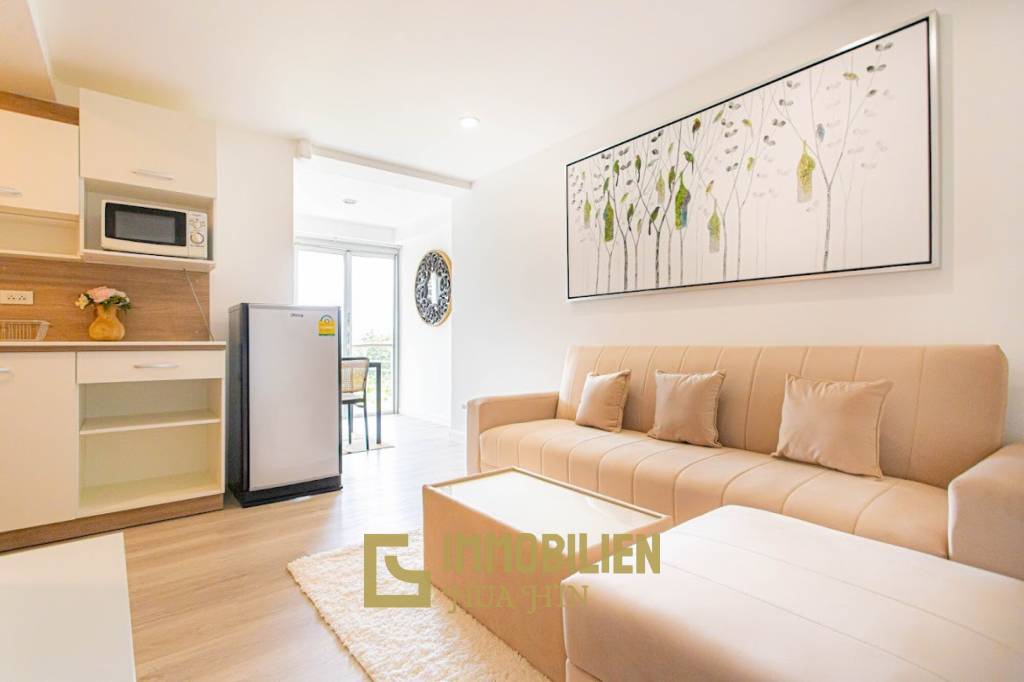 Hin Nam Sai Suay: Neu renovierte 1-Schlafzimmer-Eigentumswohnung in Hua Hin