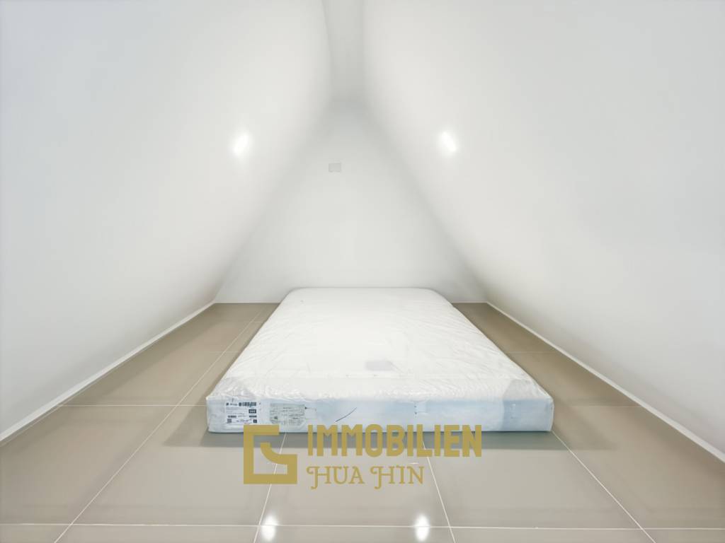 View Till Khao: Moderne Pool Villa mit Bergblick