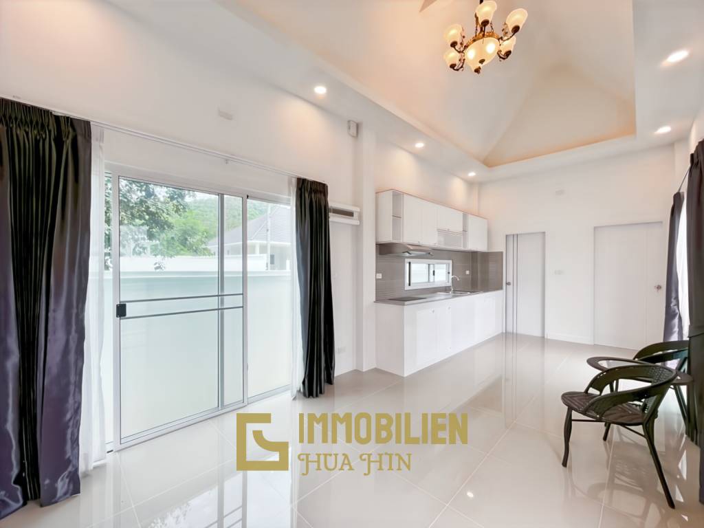 View Till Khao: Moderne Pool Villa mit Bergblick