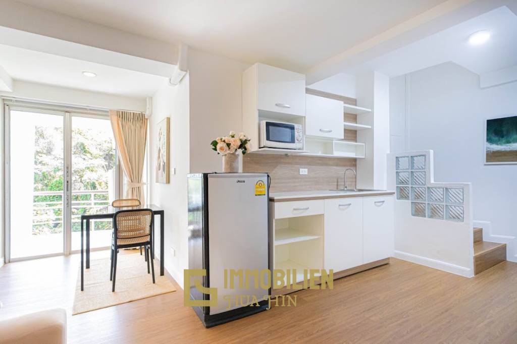 Hin Nam Sai Suay: Neu renovierte 1-Schlafzimmer-Eigentumswohnung in Hua Hin