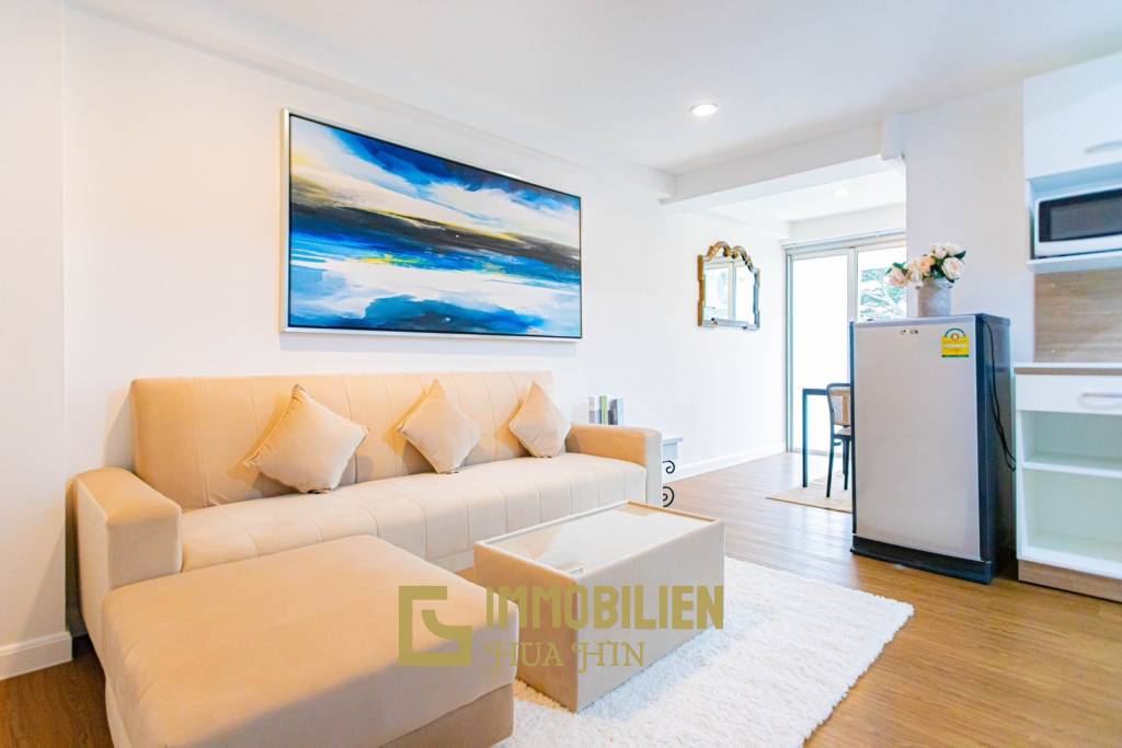 Hin Nam Sai Suay: Neu renovierte 1-Schlafzimmer-Eigentumswohnung in Hua Hin