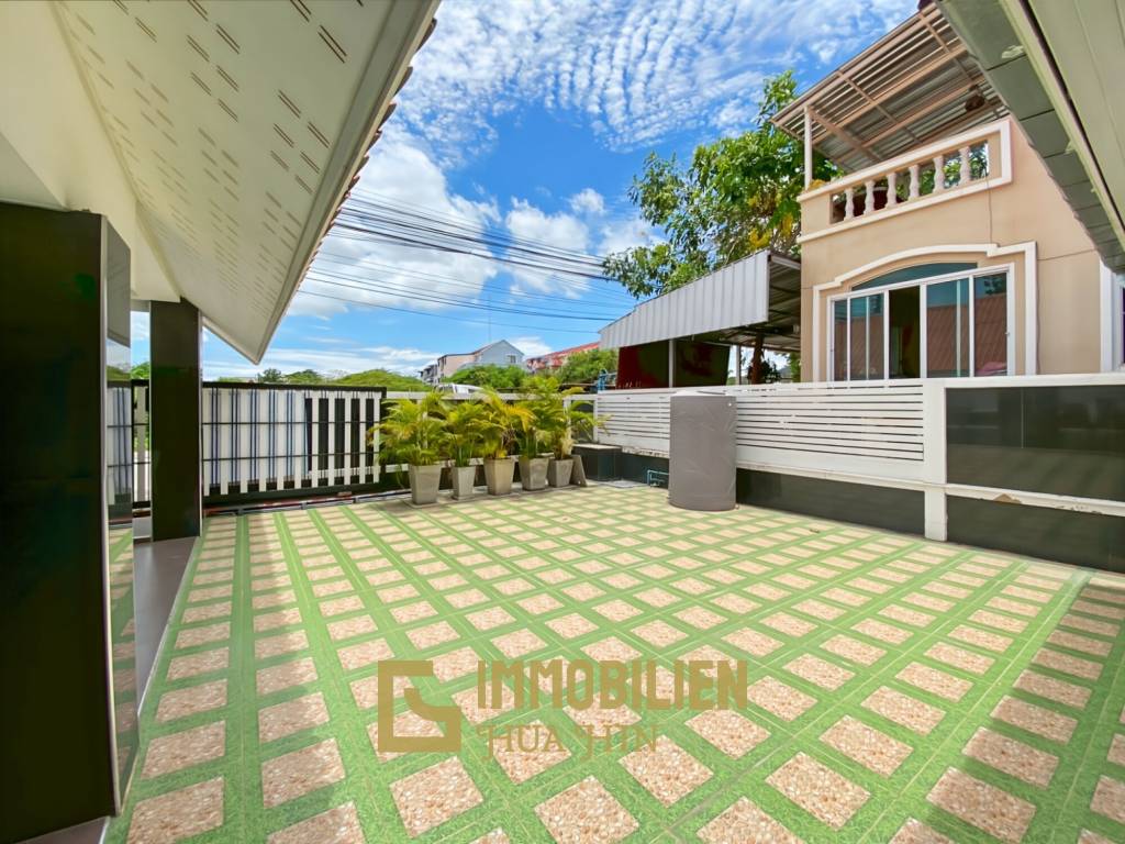 Strandhaus: 4 Schlafzimmer Strandhaus - nur wenige Schritte vom Strand entfernt