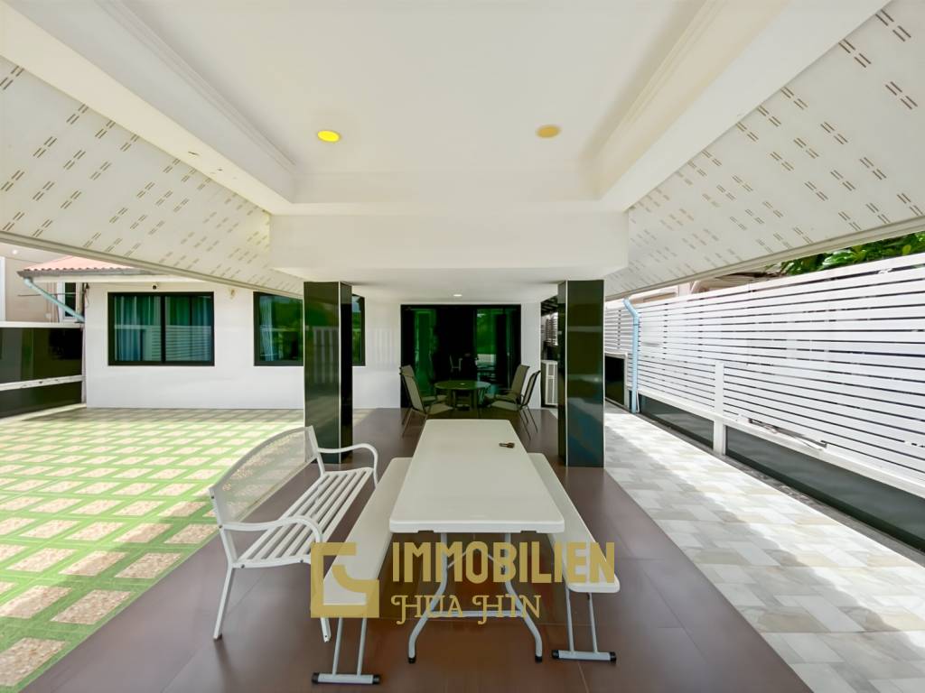 Strandhaus: 4 Schlafzimmer Strandhaus - nur wenige Schritte vom Strand entfernt