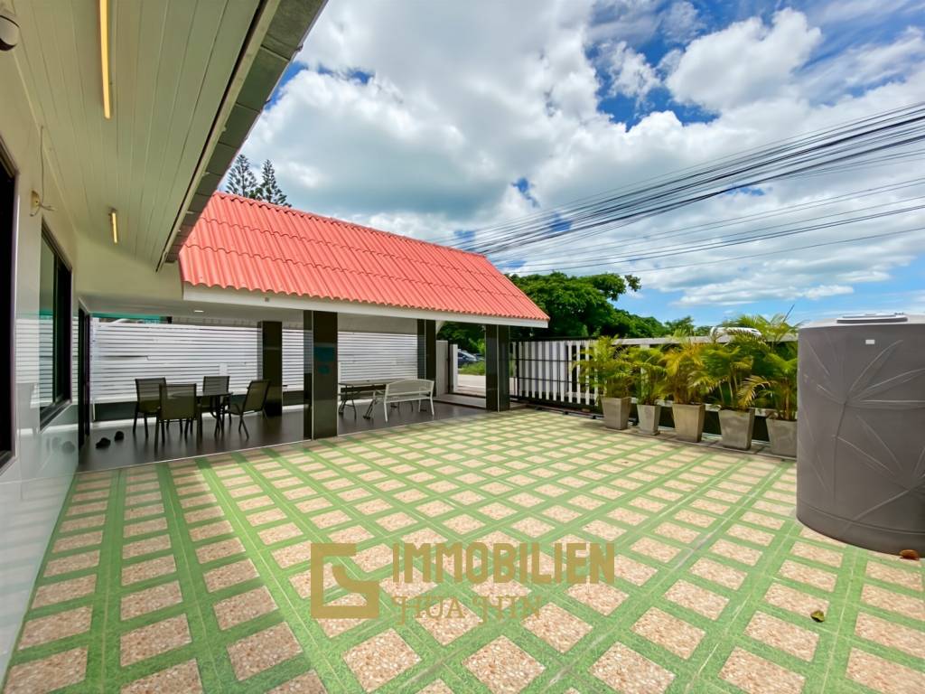 Strandhaus: 4 Schlafzimmer Strandhaus - nur wenige Schritte vom Strand entfernt