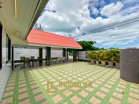 Strandhaus: 4 Schlafzimmer Strandhaus - nur wenige Schritte vom Strand entfernt