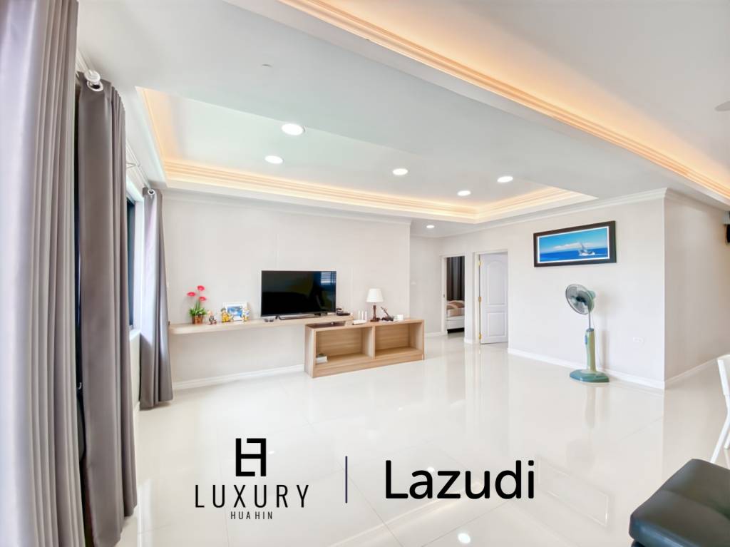 4 Bedroom House Only A Few Steps To The Beach