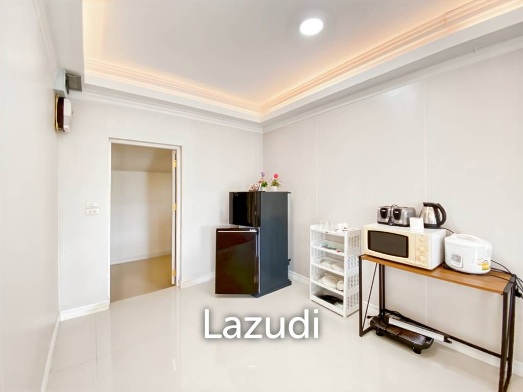 4 Bedroom House Only A Few Steps To The Beach