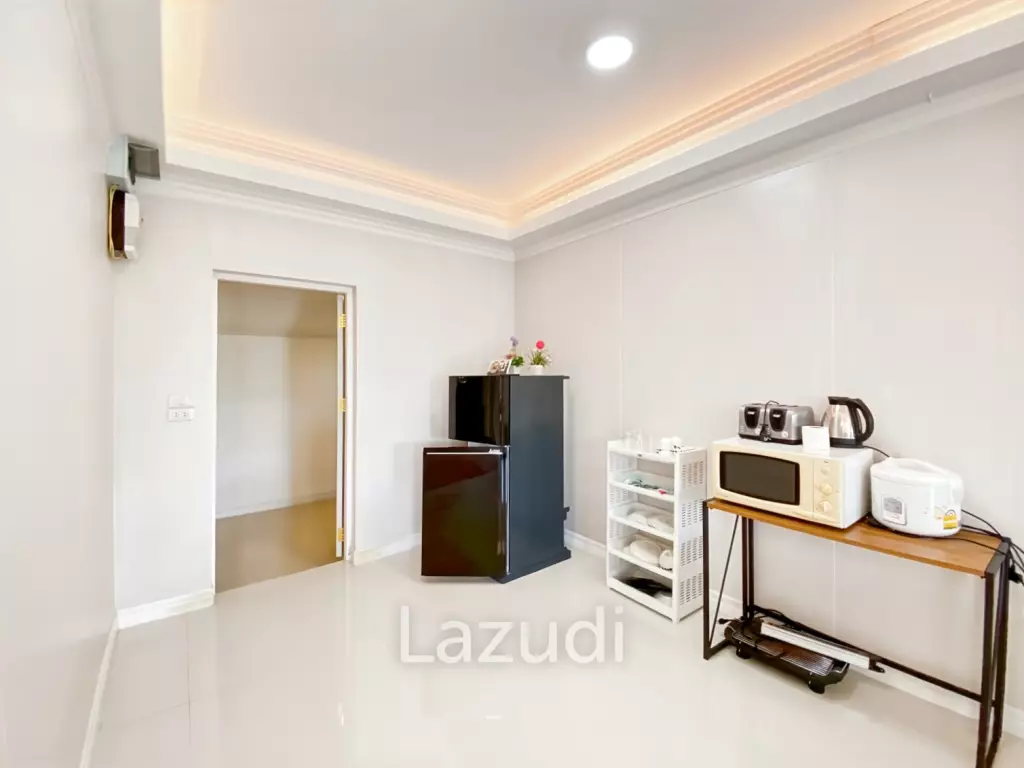 4 Bedroom House Only A Few Steps To The Beach