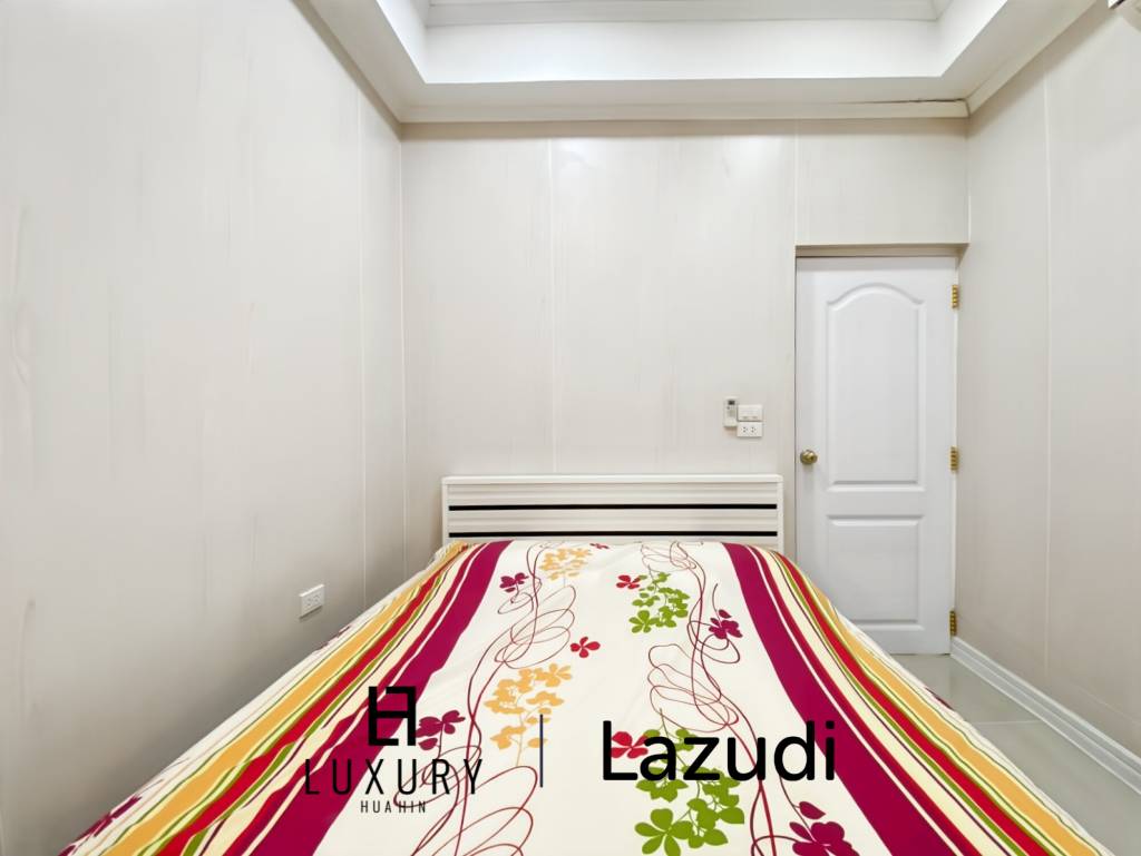 4 Bedroom House Only A Few Steps To The Beach