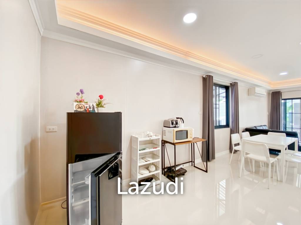 4 Bedroom House Only A Few Steps To The Beach