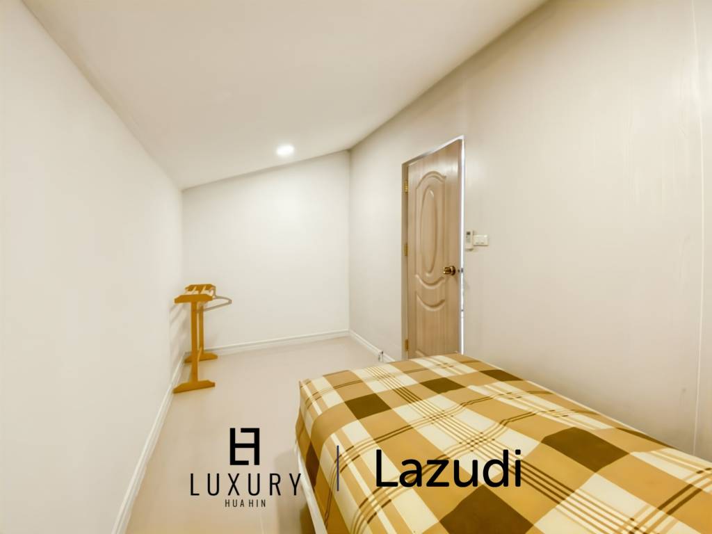 4 Bedroom House Only A Few Steps To The Beach