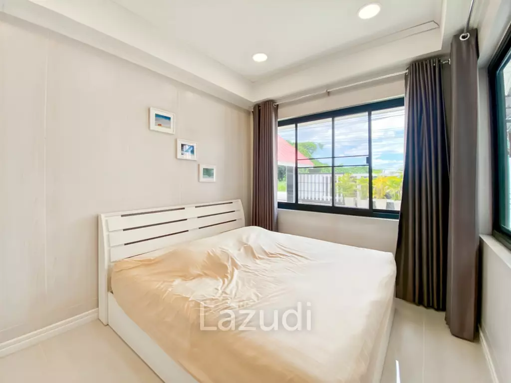 4 Bedroom House Only A Few Steps To The Beach