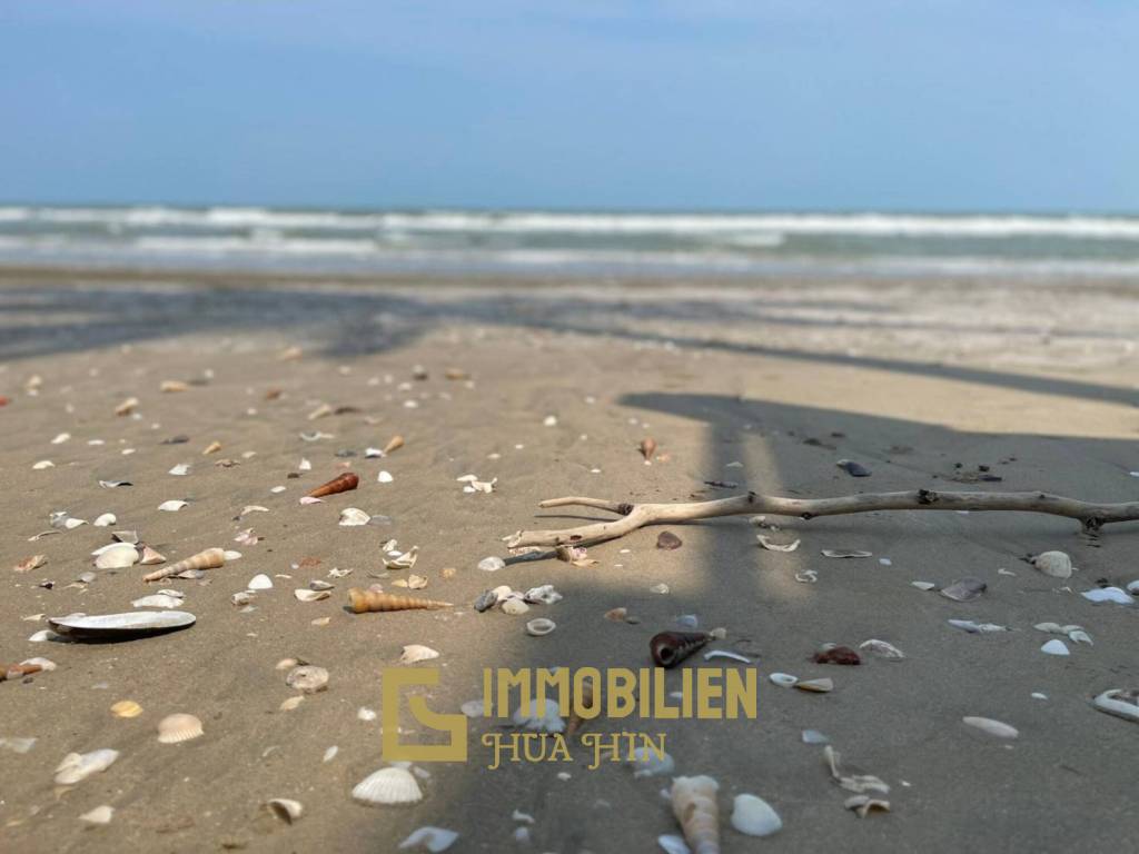 Strandgrundstück in Sam Roi Yot