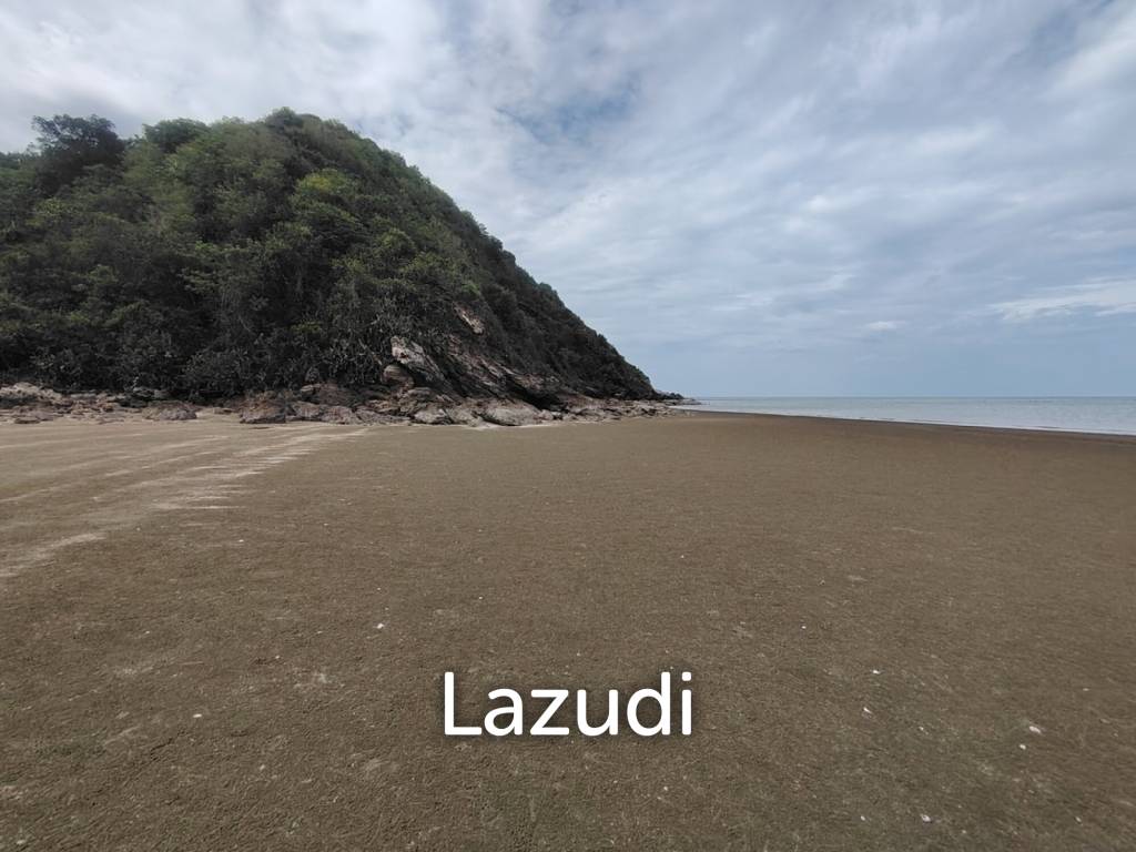 Absolute Beachfront Land in Sam Roi Yot