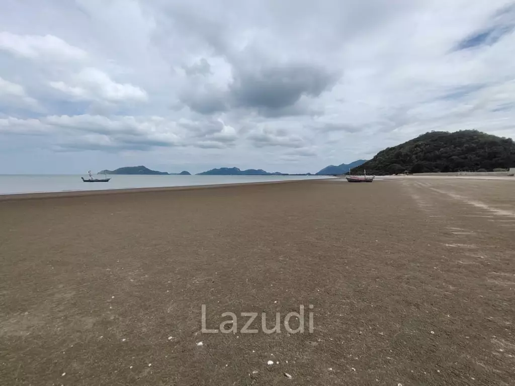 Absolute Beachfront Land in Sam Roi Yot