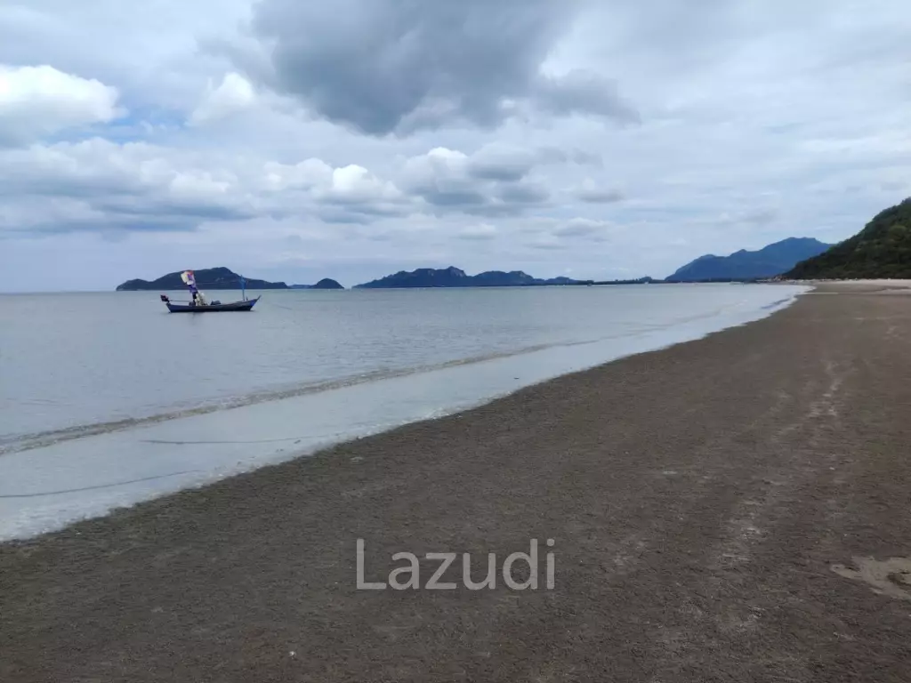 Absolute Beachfront Land in Sam Roi Yot