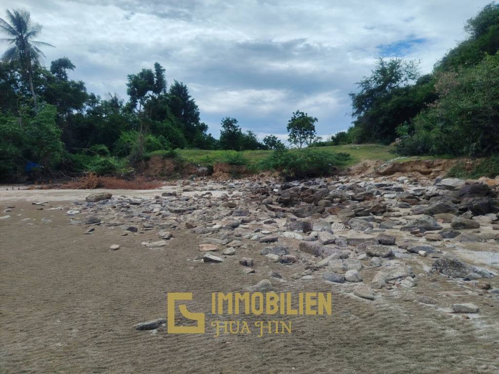 Strandgrundstück in Sam Roi Yot