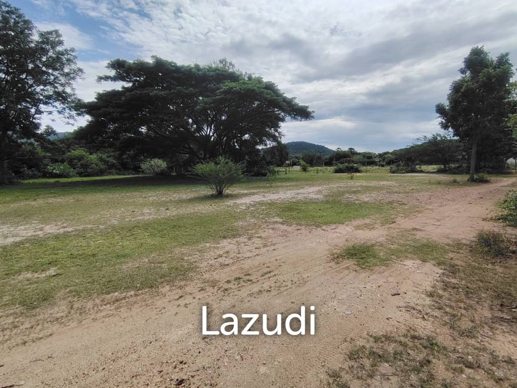 Absolute Beachfront Land in Sam Roi Yot
