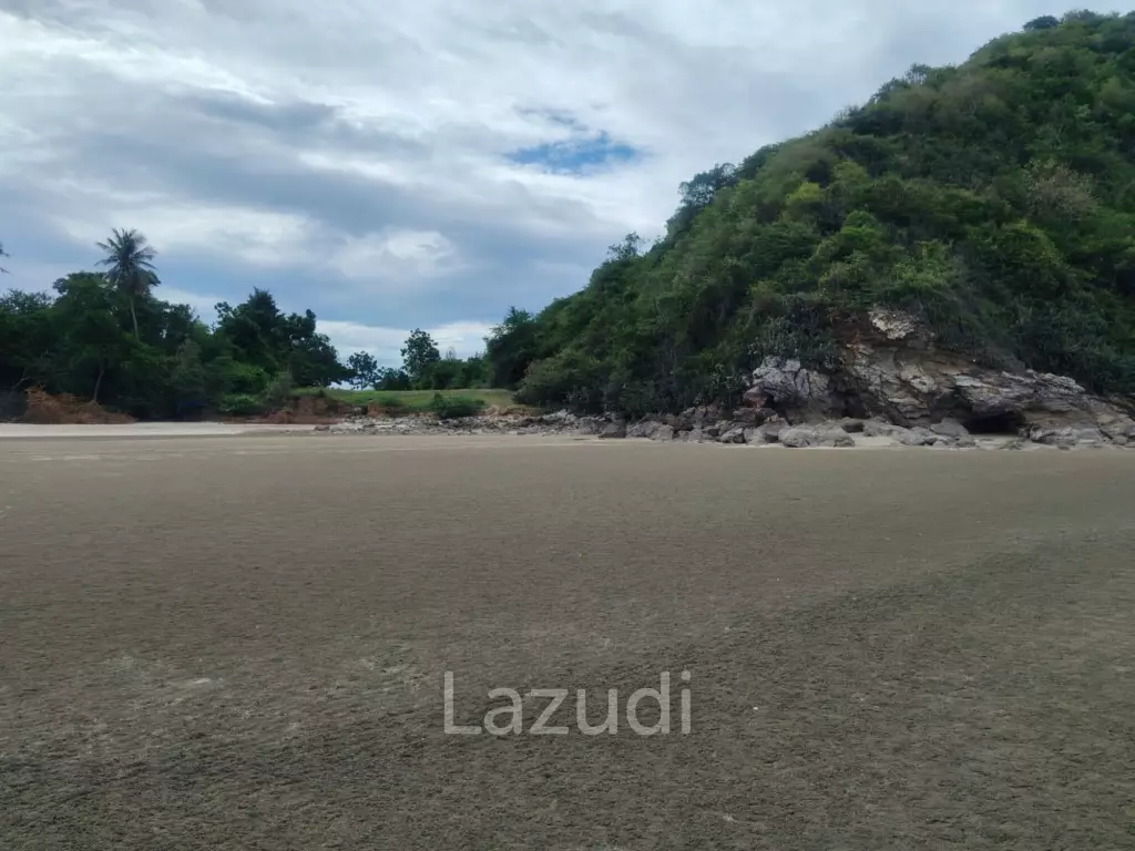Absolute Beachfront Land in Sam Roi Yot