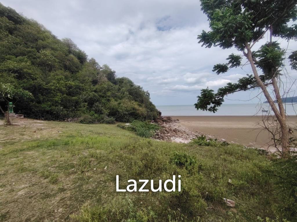 Absolute Beachfront Land in Sam Roi Yot