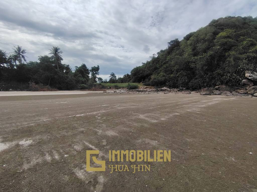 Strandgrundstück in Sam Roi Yot