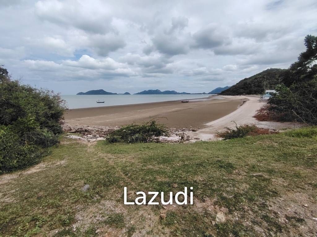 Absolute Beachfront Land in Sam Roi Yot