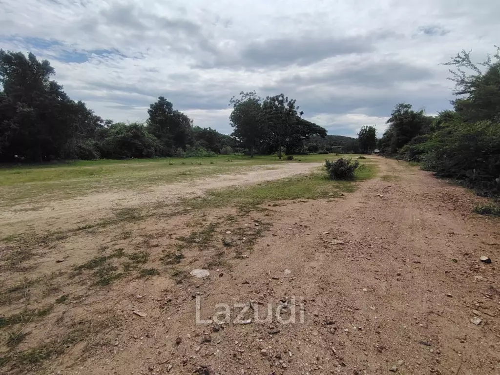 Absolute Beachfront Land in Sam Roi Yot