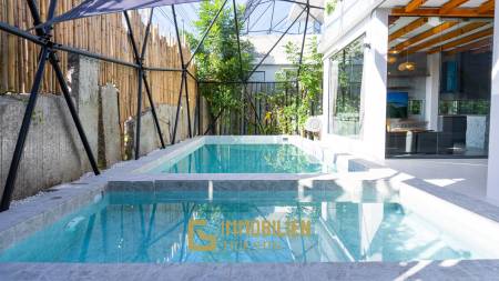 279 qm 3 Bett 5 Bad Villa Für Miete