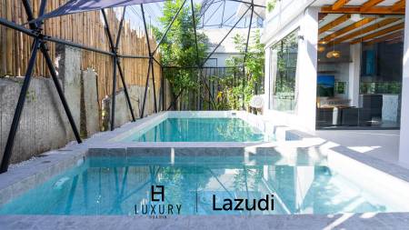 Luxurious Modern Oasis in Hua Hin with Stunning