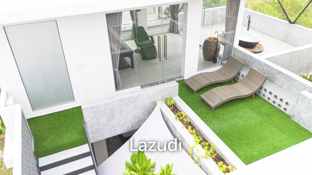 Luxurious Modern Oasis in Hua Hin with Stunning